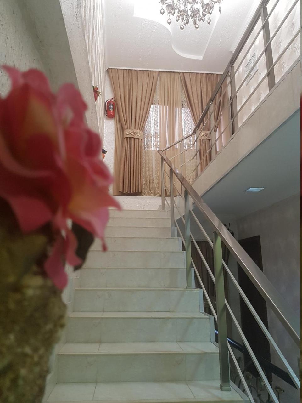 B&B Europa Hotel Kutaisi Luaran gambar